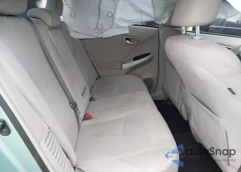 2013 Toyota Prius Two z USA, uszkodzony, nr VIN JTDKN3DU4D1633366